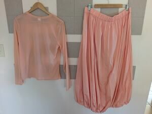 Athleta skirt/shirt set